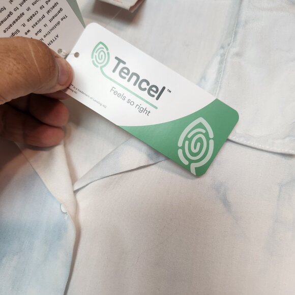 New With Tags Laurie Felt TENCEL Button-Front Shirt Tie Dyed Plus Size 3X - Picture 10 of 16